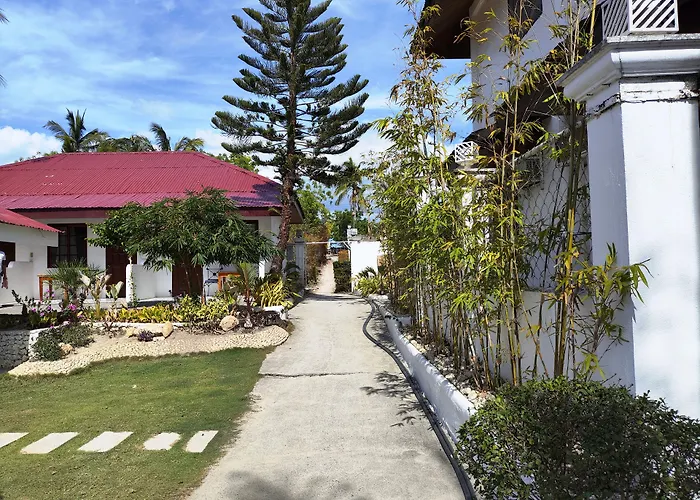 Resort Bluewaves - Basdaku By Hiverooms Moalboal